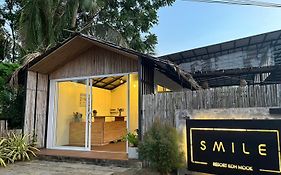 Smile Resort Koh Mook