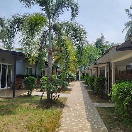 Smile Resort Ко-Мук Экстерьер фото